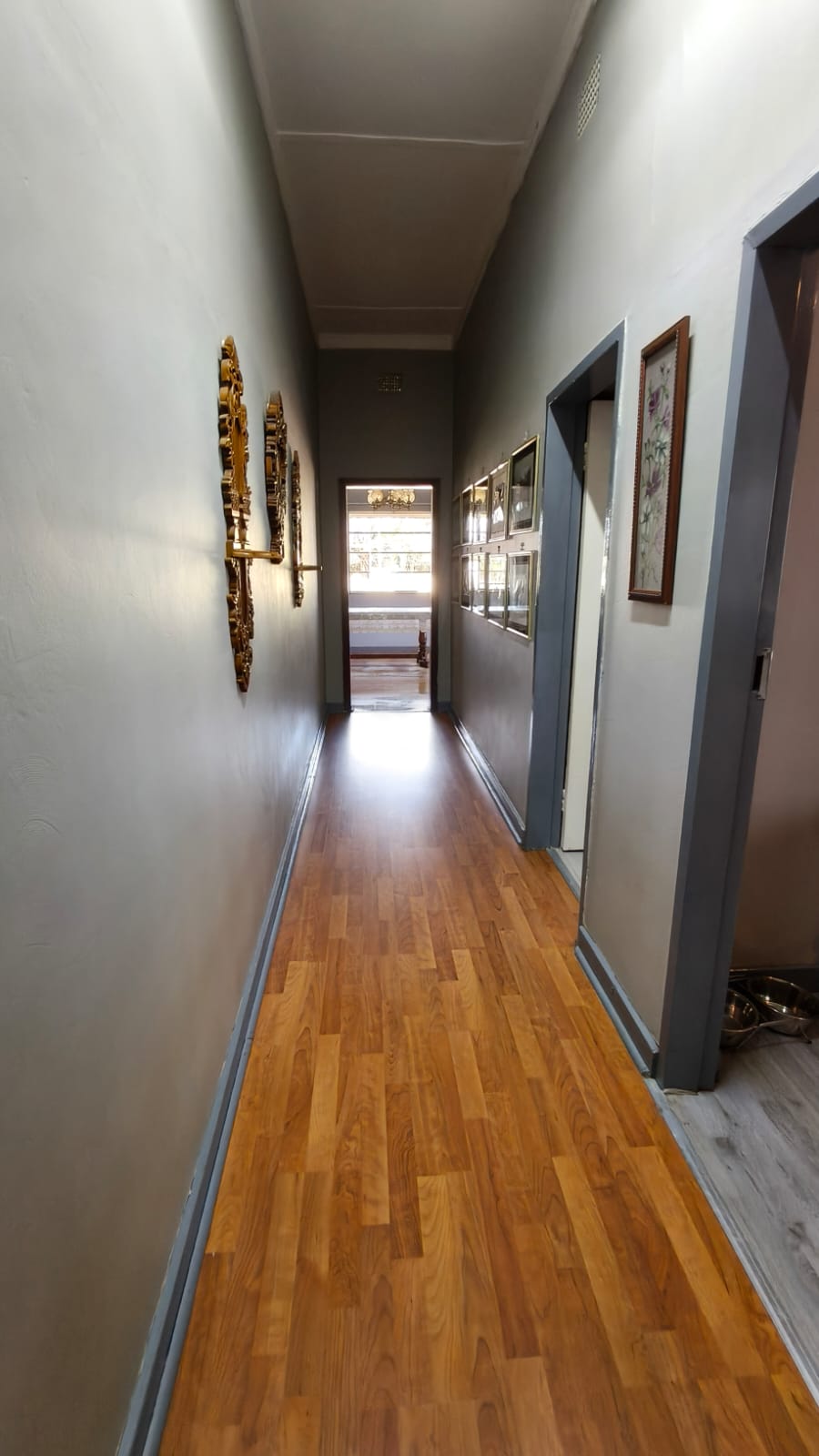 5 Bedroom Property for Sale in Hennenman Free State